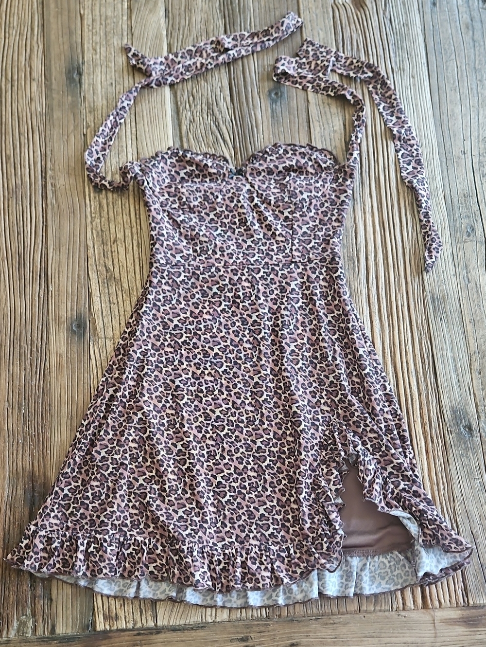 Leopard Print Ruffle Bottom Halter Mini Dress Size Small